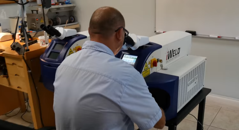 Laserstar工業(yè)激光焊接系統(tǒng)、工具和模具制造、醫(yī)療器械激光焊接、電子制造激光焊接