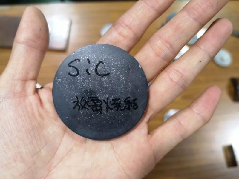 用等離子火炬燒結(jié)成的SiC樣品