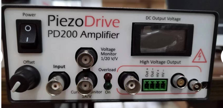 PIEZODRIVE PD200壓電驅動器, 60瓦電壓放大器, 壓電陶瓷驅動電源，適用于電光、超聲波、振動控制、納米定位系統和壓電電機等各種應用