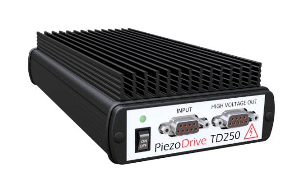 澳大利亞Piezodrive,TD250,超低噪聲 +/-250V 放大器,用于驅(qū)動壓電管的六通道 250V 放大器