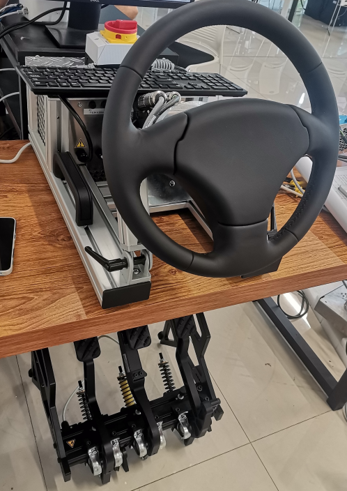 Sensodrive Steering Wheel力反饋方向盤, 方向盤模擬器，SENSO WHEELS 方向盤，力反饋方向盤, 方向盤 力反饋模擬, 駕駛艙模擬器，模擬器驅動器，模擬駕駛艙，力反饋方向盤驅動器